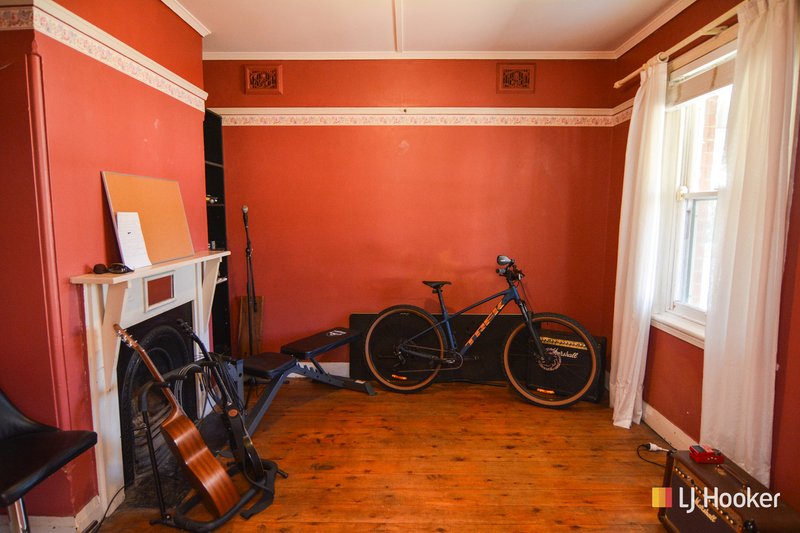 Photo - 20 Chifley Road, Lithgow NSW 2790 - Image 8