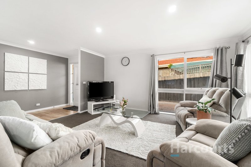 Photo - 20 Clarence Road, Wantirna VIC 3152 - Image 4