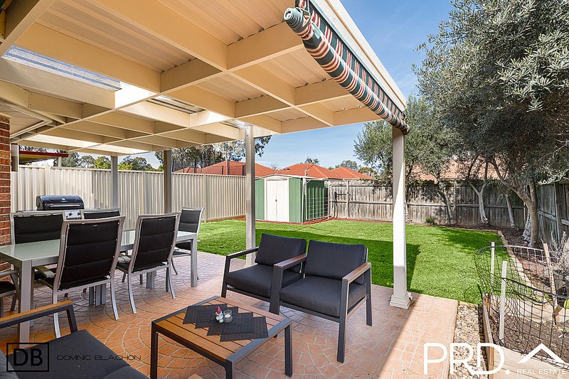 Photo - 20 Clarendon Court, Wattle Grove NSW 2173 - Image 6