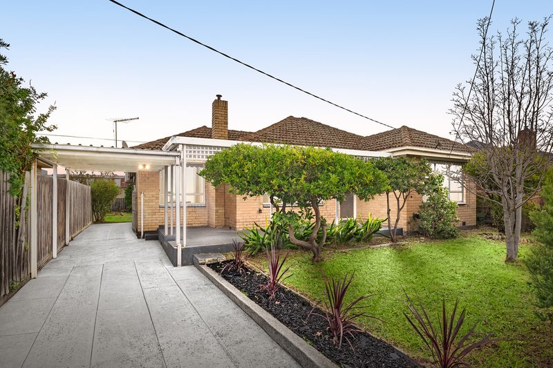 Photo - 20 Clarevale Street, Clayton South VIC 3169 - Image 1