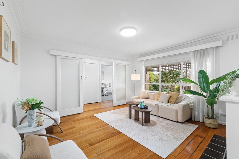 Photo - 20 Clarevale Street, Clayton South VIC 3169 - Image 3