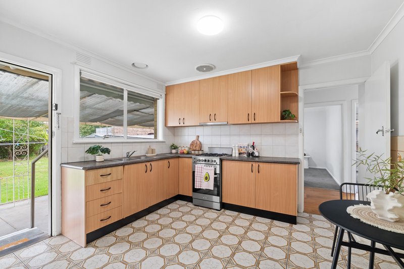 Photo - 20 Clarevale Street, Clayton South VIC 3169 - Image 4