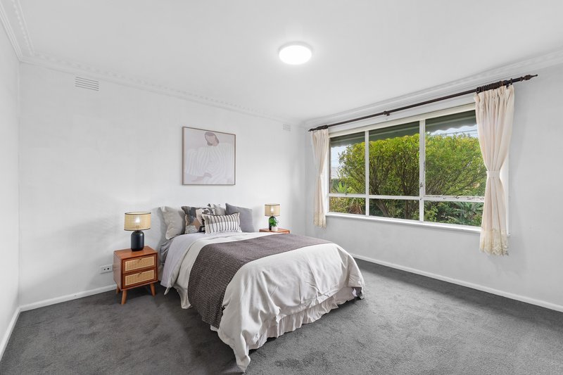 Photo - 20 Clarevale Street, Clayton South VIC 3169 - Image 6