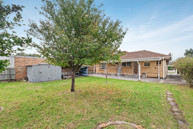 Photo - 20 Clarevale Street, Clayton South VIC 3169 - Image 10
