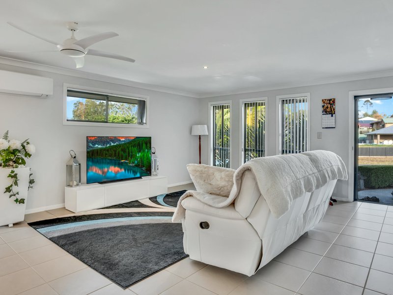 Photo - 20 Claxton Street, Tinonee NSW 2430 - Image 4