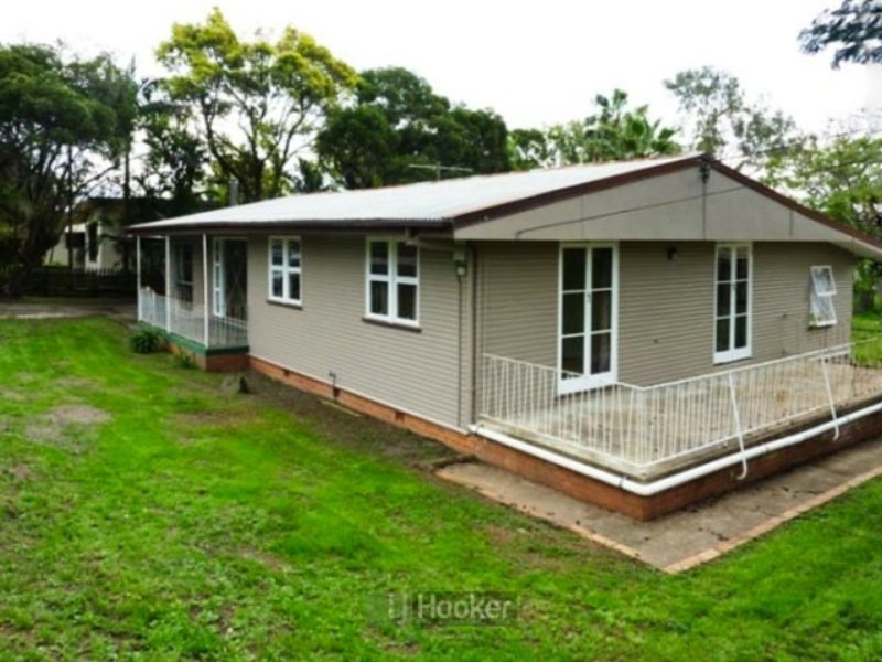 Photo - 20 Clifton Street, Booval QLD 4304 - Image 2