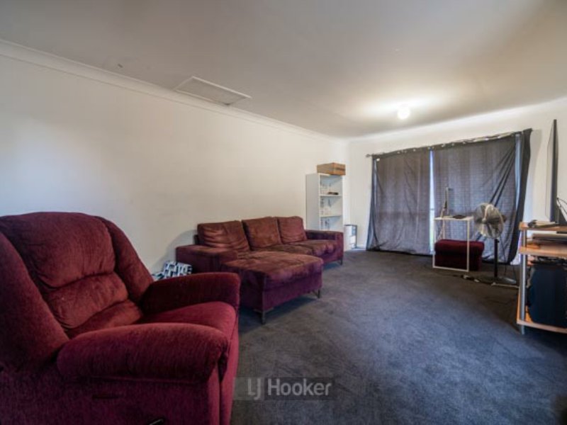 Photo - 20 Clifton Street, Booval QLD 4304 - Image 6