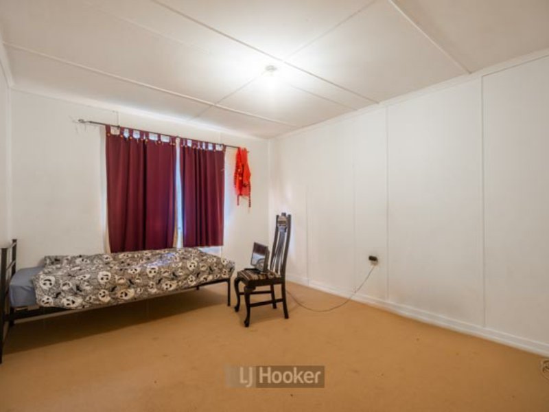 Photo - 20 Clifton Street, Booval QLD 4304 - Image 10