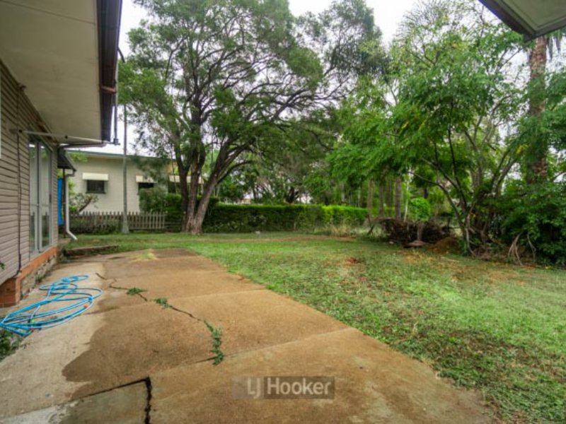 Photo - 20 Clifton Street, Booval QLD 4304 - Image 12