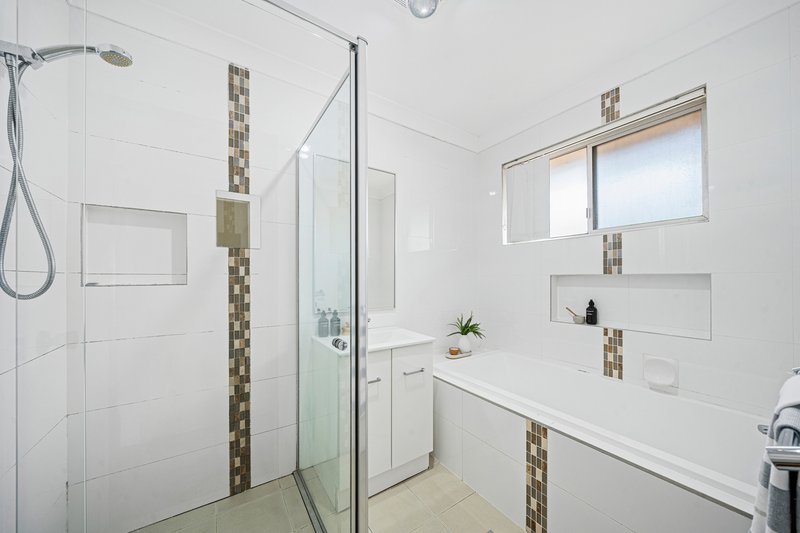 Photo - 20 Cobblers Avenue, Figtree NSW 2525 - Image 5