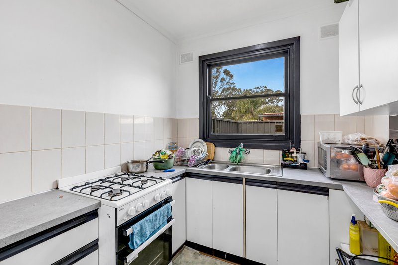 Photo - 20 Cockshell Street, Davoren Park SA 5113 - Image 6