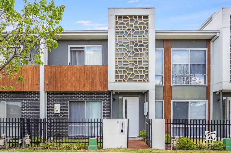 Photo - 20 Coldstream Lane, Gledswood Hills NSW 2557 - Image 1