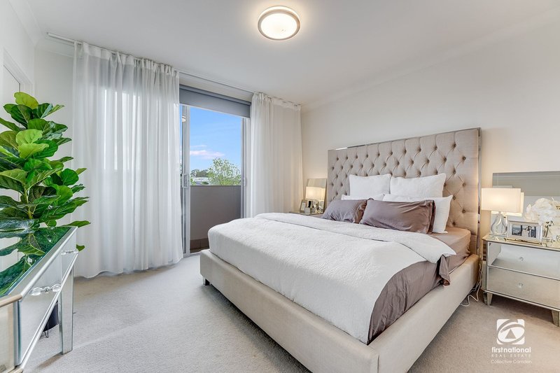 Photo - 20 Coldstream Lane, Gledswood Hills NSW 2557 - Image 7
