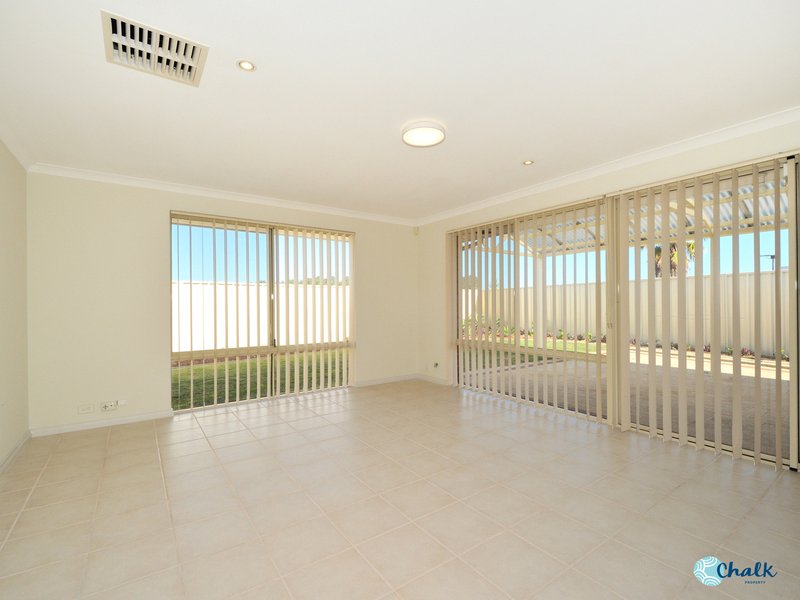 Photo - 20 Colebrook Circle, Secret Harbour WA 6173 - Image 11