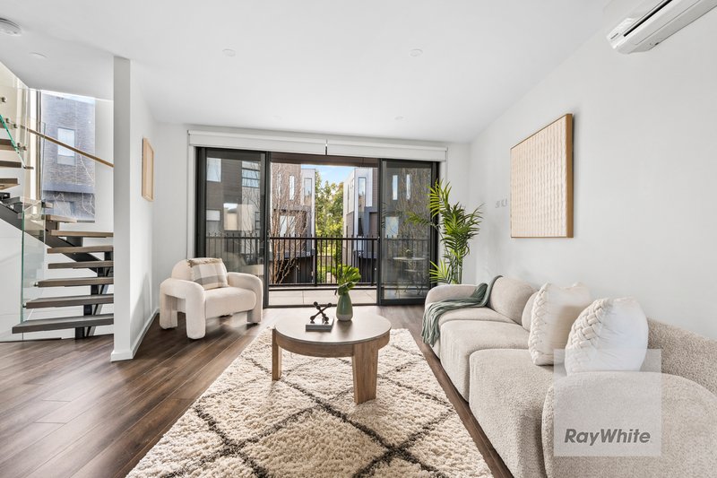 Photo - 20 Collared Close, Bundoora VIC 3083 - Image 4