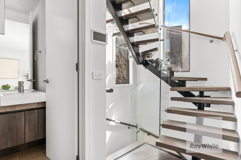 Photo - 20 Collared Close, Bundoora VIC 3083 - Image 8