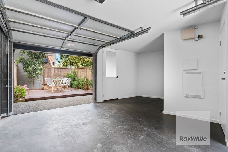 Photo - 20 Collared Close, Bundoora VIC 3083 - Image 15