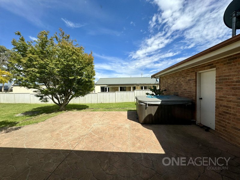 Photo - 20 Collins Street, Marulan NSW 2579 - Image 9