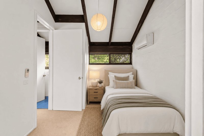 Photo - 20 Conebush Crescent, Bellbowrie QLD 4070 - Image 14