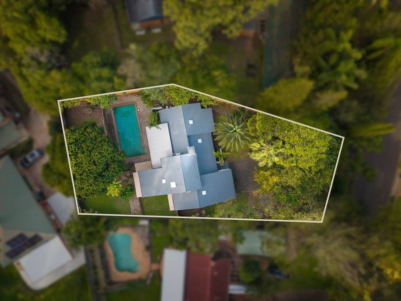 Photo - 20 Conebush Crescent, Bellbowrie QLD 4070 - Image 21