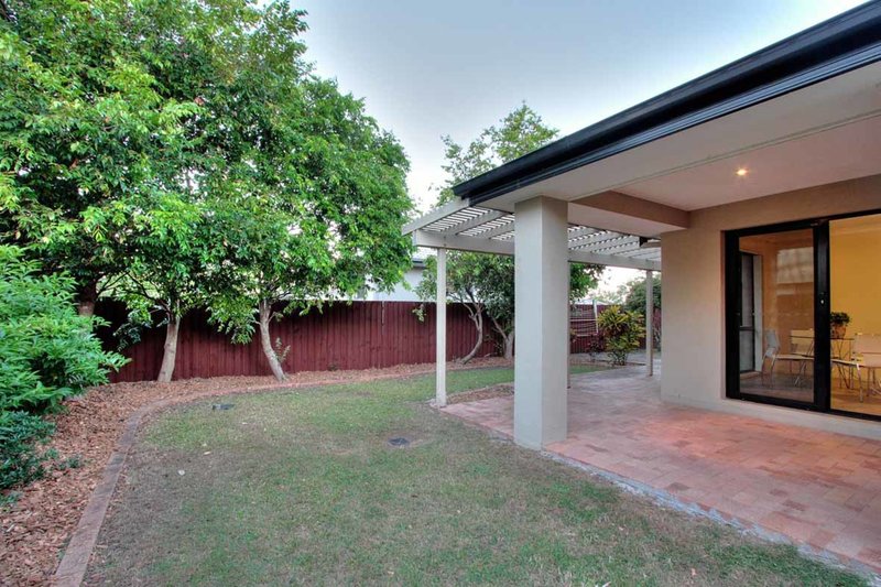 Photo - 20 Coneybeer Place, Eight Mile Plains QLD 4113 - Image 16