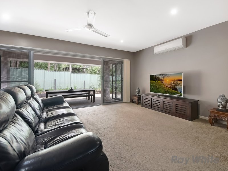 Photo - 20 Conondale Court, Burpengary QLD 4505 - Image 5