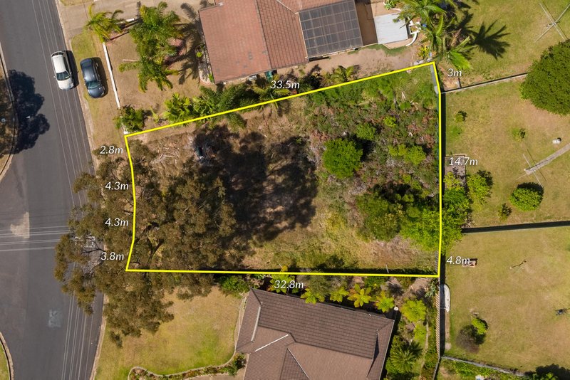 20 Cook Avenue, Surf Beach NSW 2536