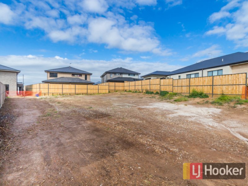 Photo - 20 Cormo Way, Box Hill NSW 2765 - Image 1