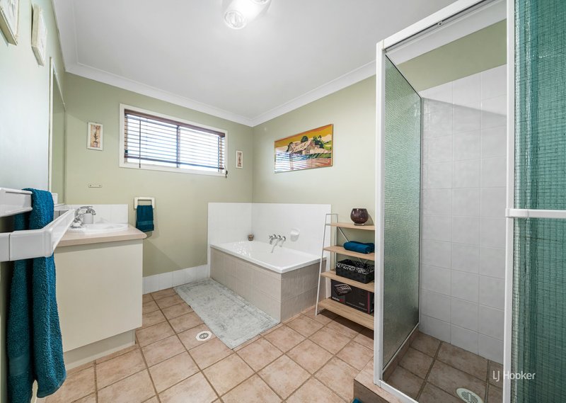Photo - 20 Countess Court, Mount Hallen QLD 4312 - Image 13