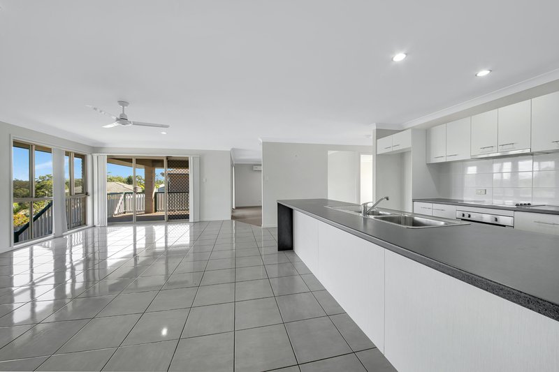 Photo - 20 Cradle Drive, New Auckland QLD 4680 - Image 6