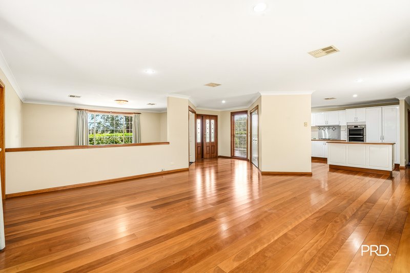 Photo - 20 Crane Street, Springwood NSW 2777 - Image 3