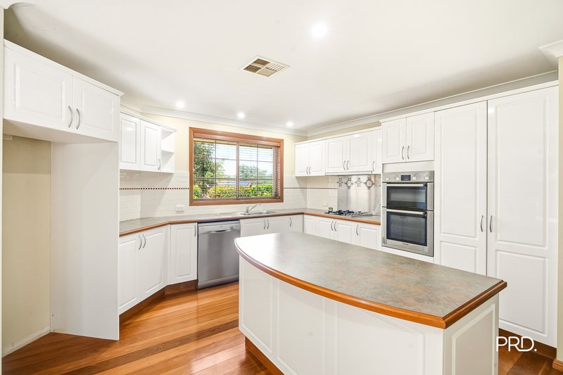 Photo - 20 Crane Street, Springwood NSW 2777 - Image 4