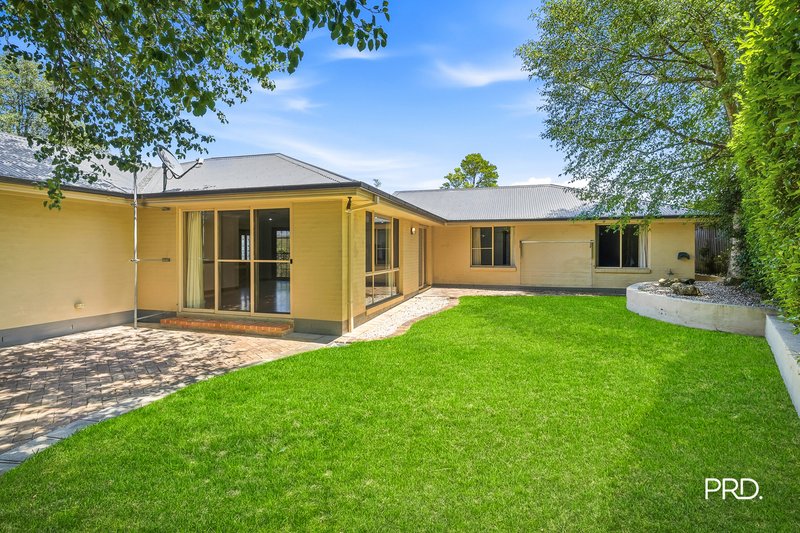 Photo - 20 Crane Street, Springwood NSW 2777 - Image 8
