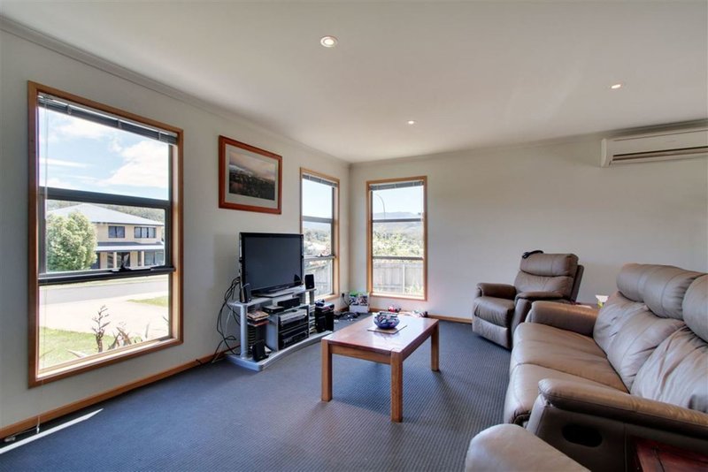 Photo - 20 Crimson Drive, Margate TAS 7054 - Image 3