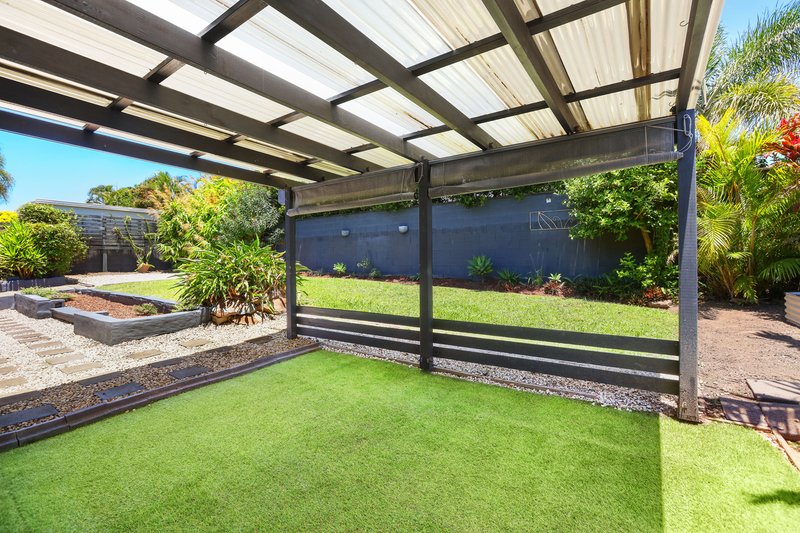 Photo - 20 Crinum Crescent, Southport QLD 4215 - Image 14