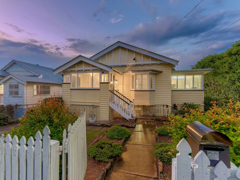 Photo - 20 Cromwell Street, Wooloowin QLD 4030 - Image