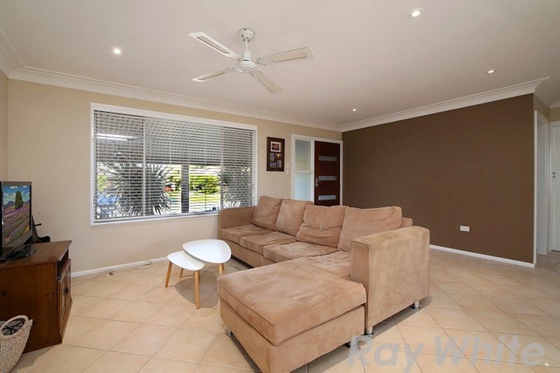 Photo - 20 Crown Street, Toukley NSW 2263 - Image 2