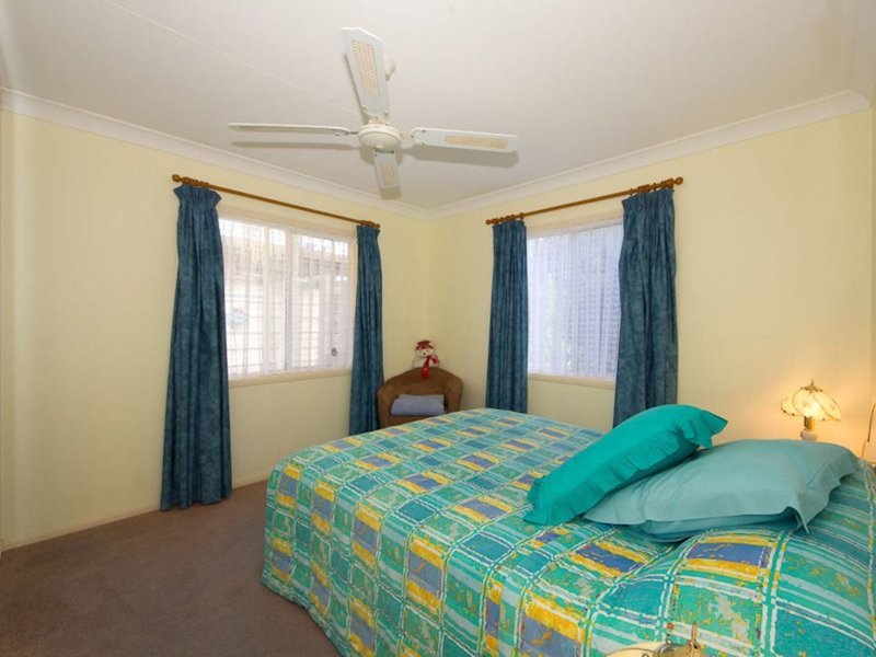 Photo - 20 Curlew Street, Woorim QLD 4507 - Image 6