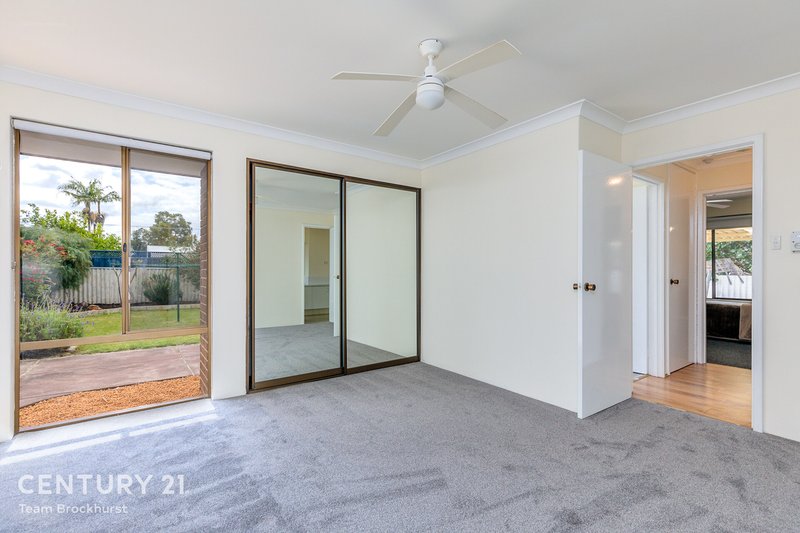 Photo - 20 Curlewis Street, Huntingdale WA 6110 - Image 19