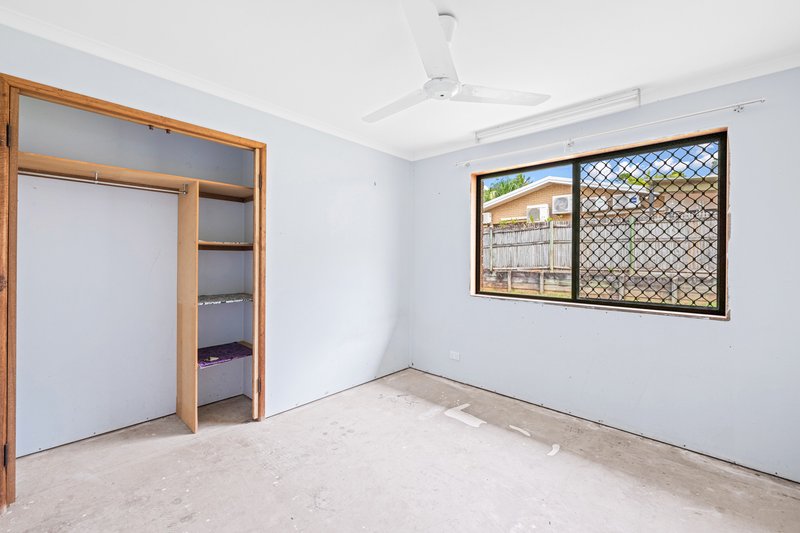 Photo - 20 Currawong Street, Bayview Heights QLD 4868 - Image 10