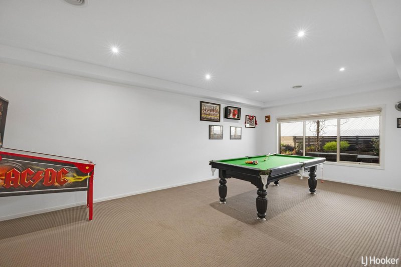 Photo - 20 Currington Crescent, Darley VIC 3340 - Image 10