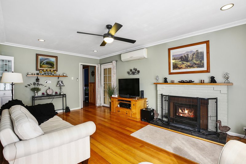 Photo - 20 Curzon Avenue, Healesville VIC 3777 - Image 5