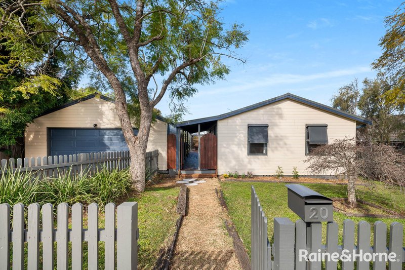 20 Dalwah Street, Bomaderry NSW 2541