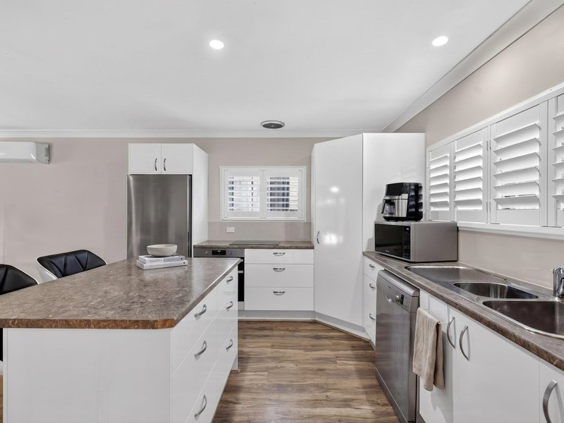 Photo - 20 Darlingup Road, Wyee NSW 2259 - Image 13
