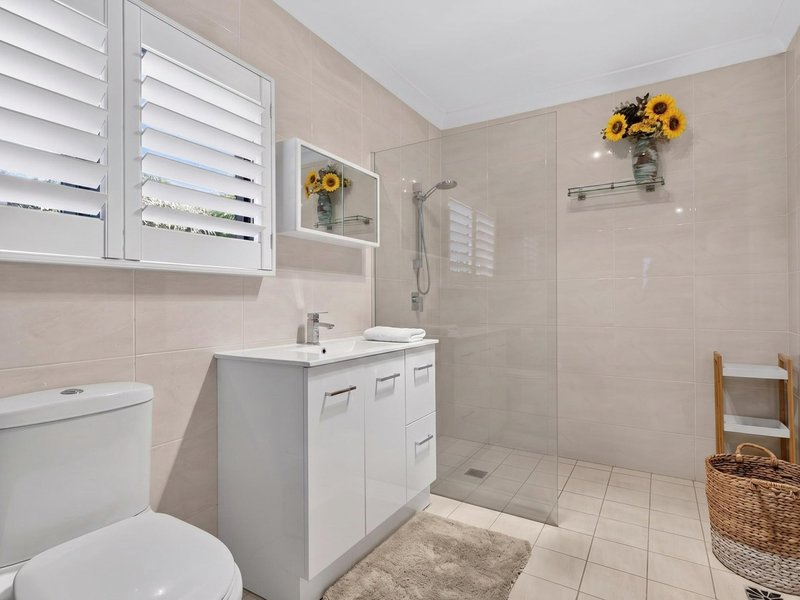 Photo - 20 Darlingup Road, Wyee NSW 2259 - Image 14