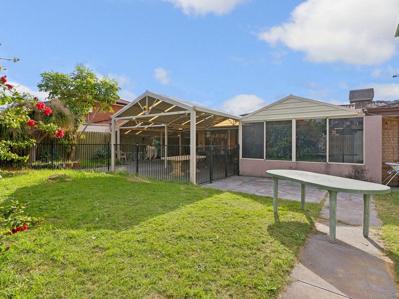 Photo - 20 Dartford Crescent, Marangaroo WA 6064 - Image 25