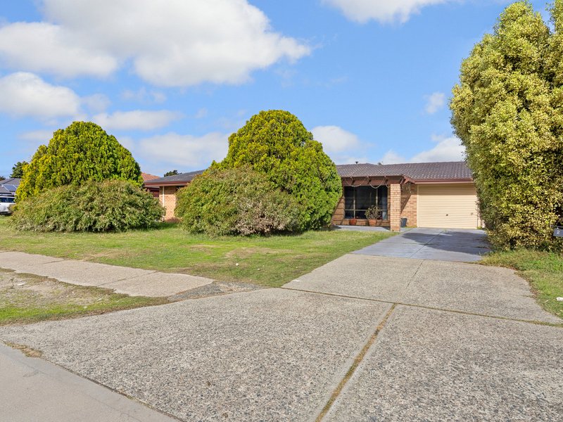 Photo - 20 Dartford Crescent, Marangaroo WA 6064 - Image 27