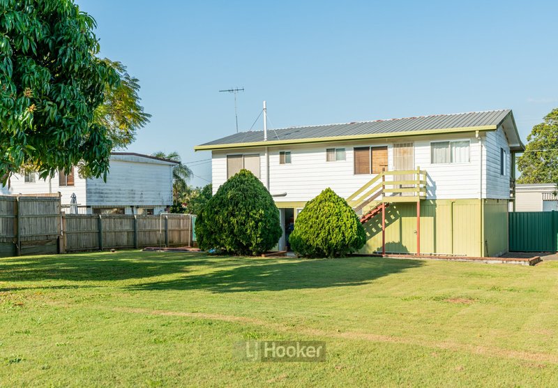 Photo - 20 Dehlia Street, Marsden QLD 4132 - Image 13