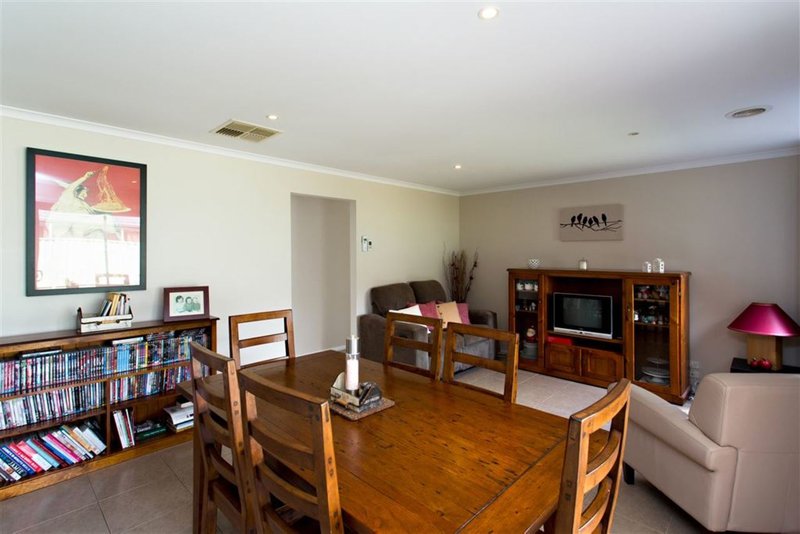 Photo - 20 Delaney Drive, Miners Rest VIC 3352 - Image 5