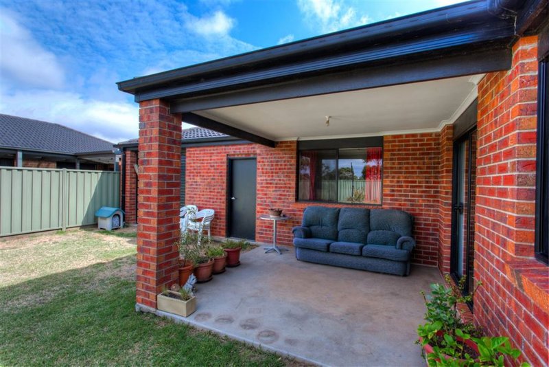 Photo - 20 Delaney Drive, Miners Rest VIC 3352 - Image 14